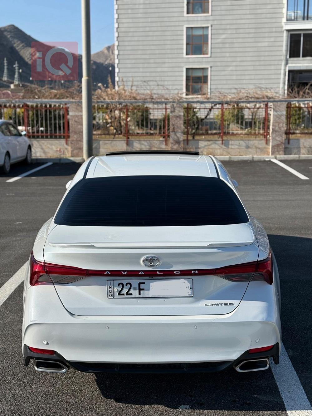 Toyota Avalon